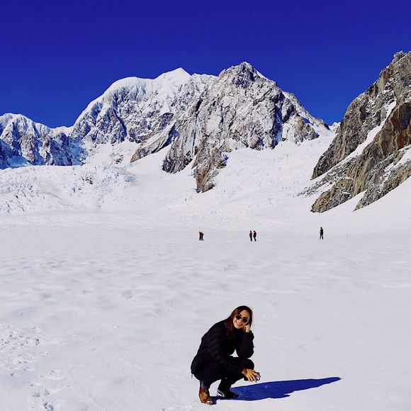 Meet your Posher, Taylor - Picture 1 of 1